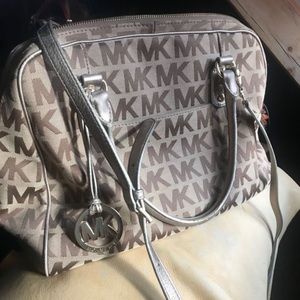 Michael Kors purse